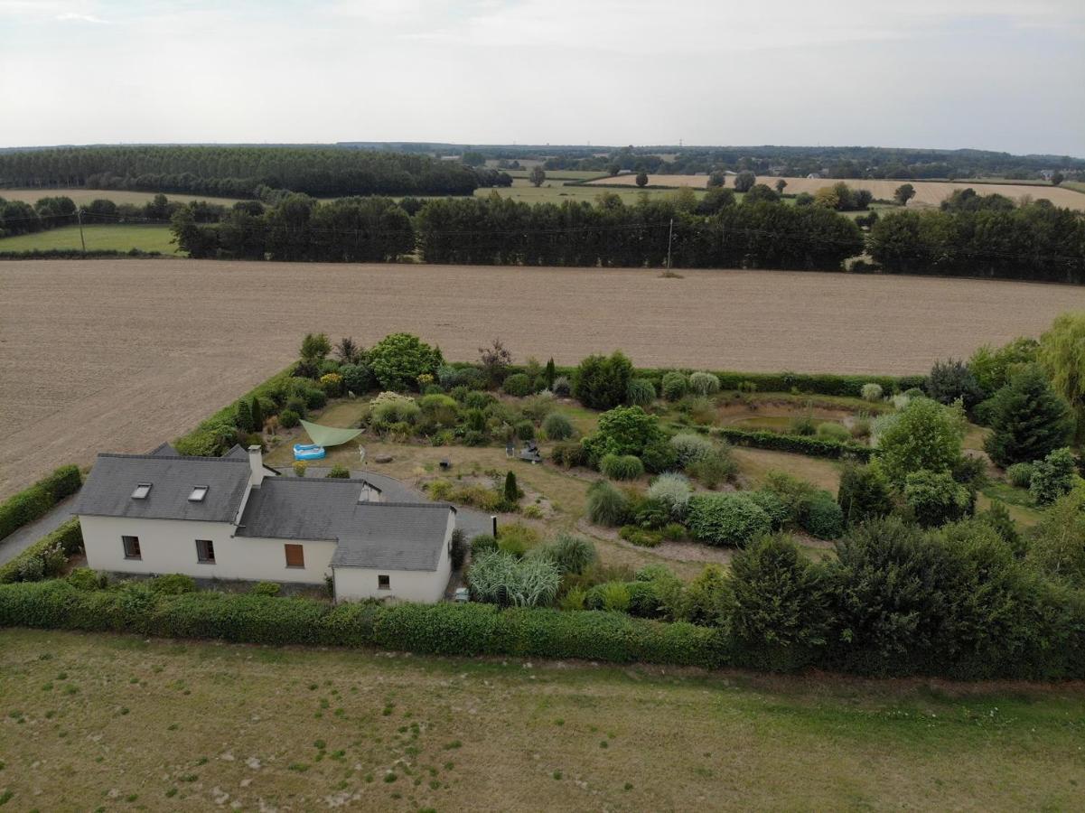 Gîte La Grenouillère Esqueheries Extérieur photo