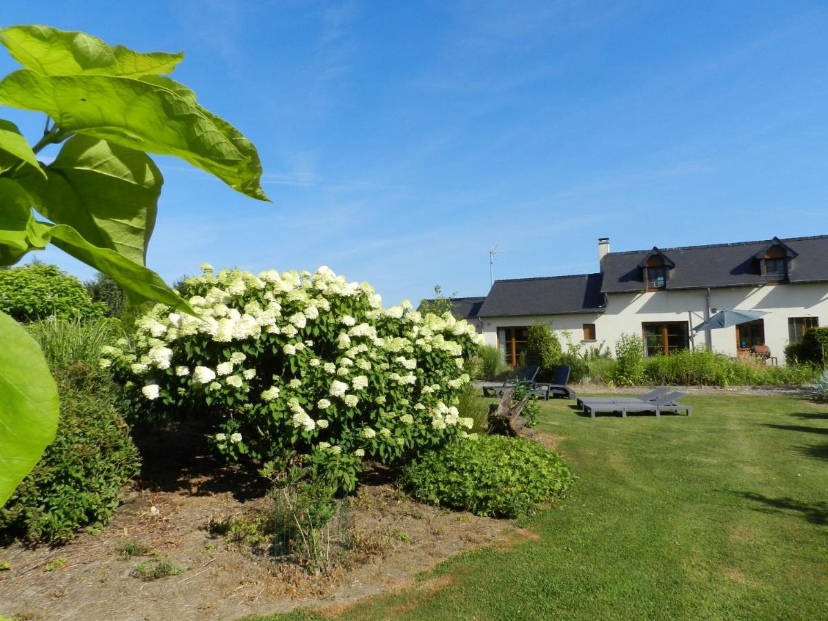 Gîte La Grenouillère Esqueheries Extérieur photo