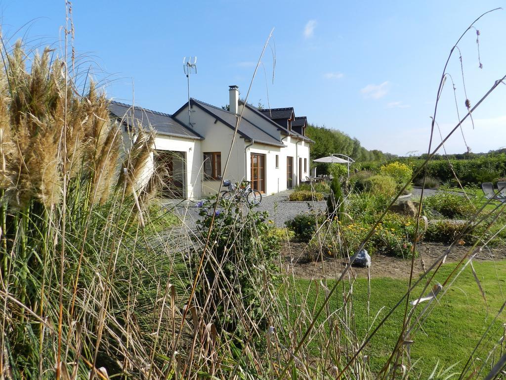 Gîte La Grenouillère Esqueheries Extérieur photo