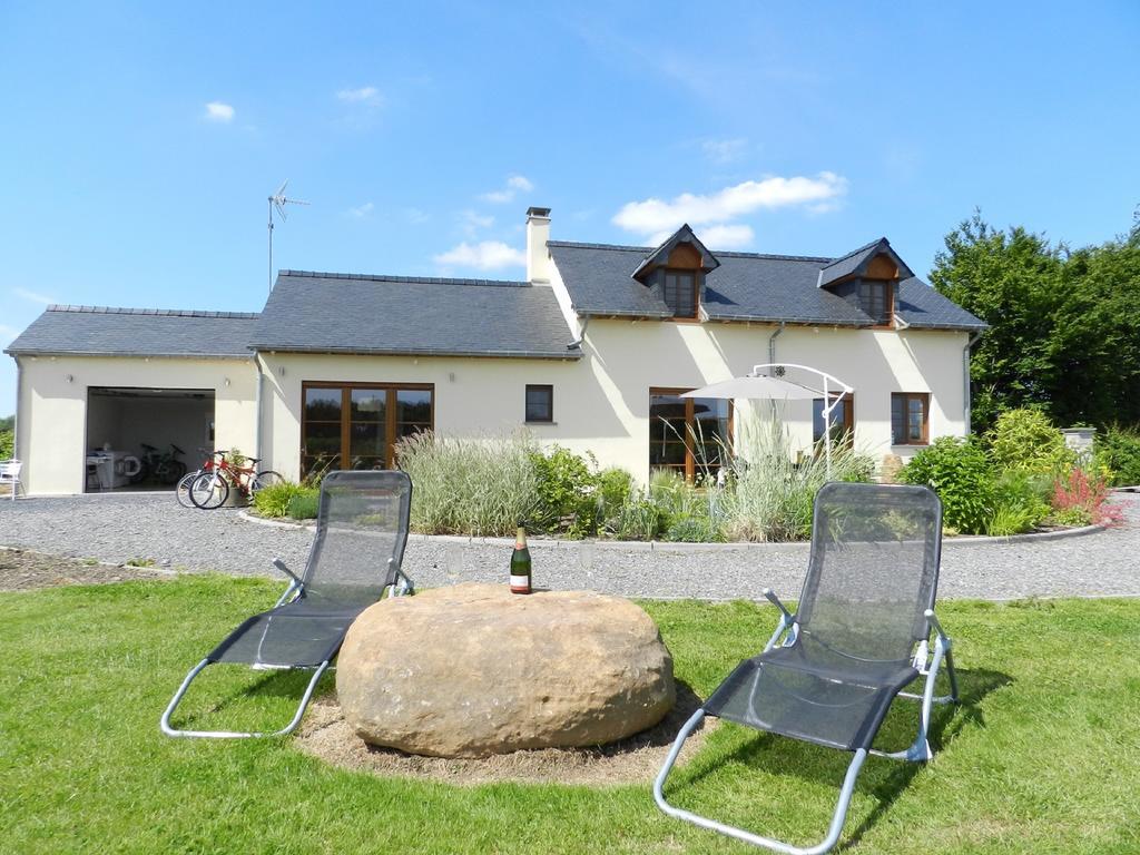 Gîte La Grenouillère Esqueheries Extérieur photo