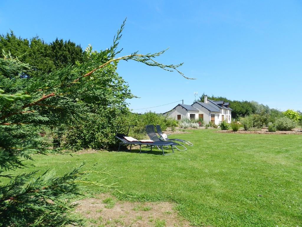 Gîte La Grenouillère Esqueheries Extérieur photo