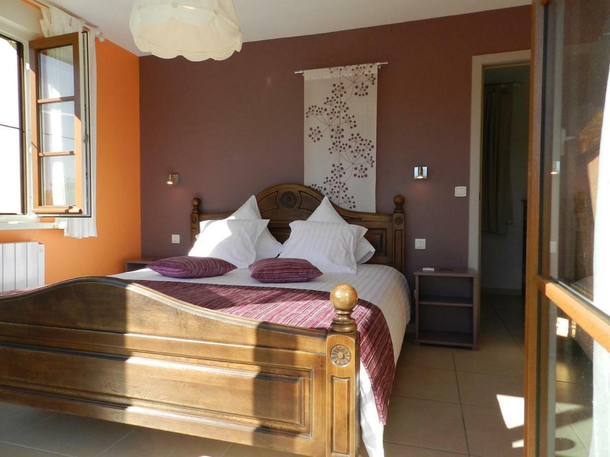 Gîte La Grenouillère Esqueheries Extérieur photo