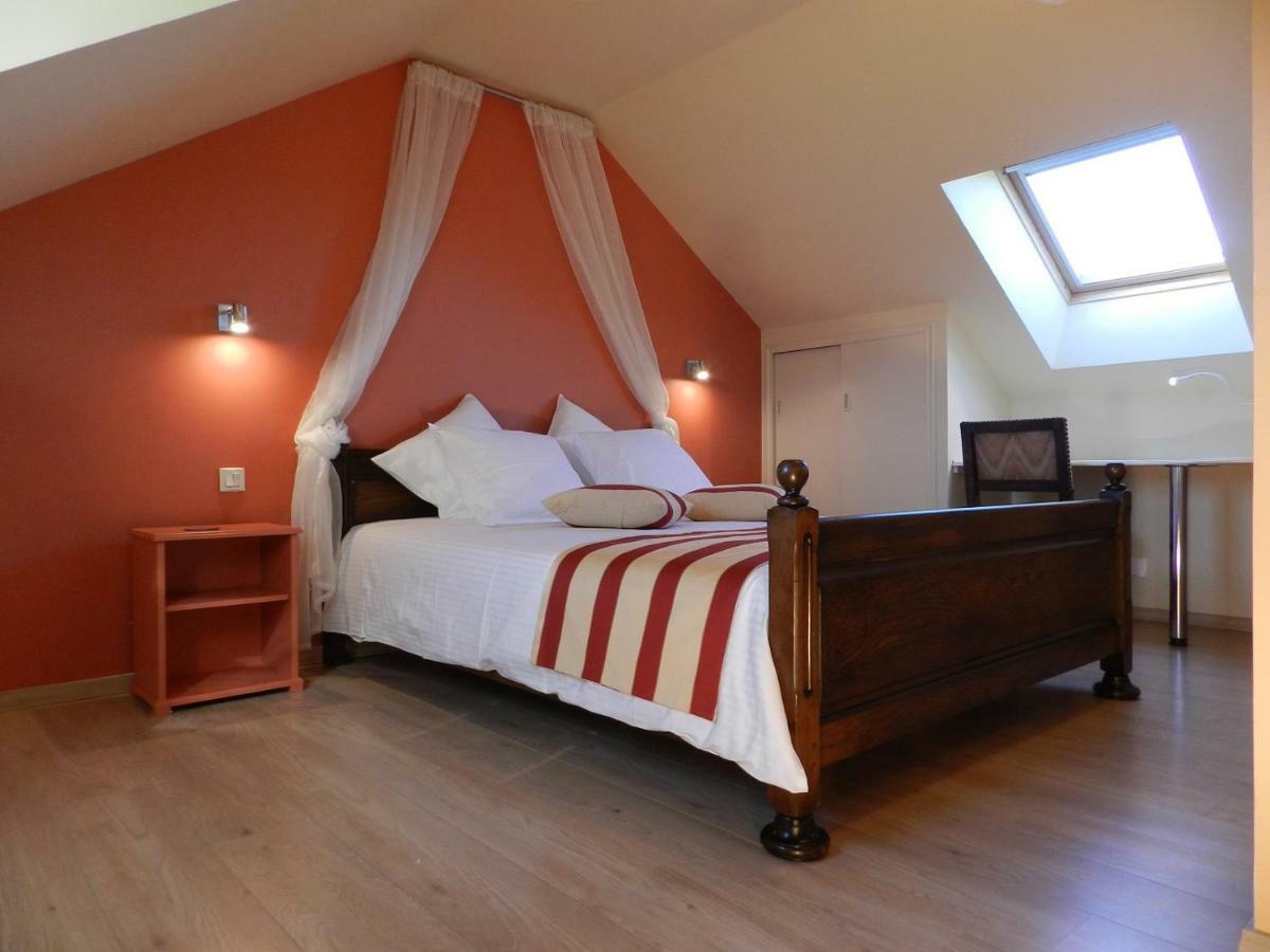 Gîte La Grenouillère Esqueheries Extérieur photo